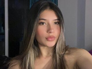 AmberBetancour's Live cam group shows Profile Image