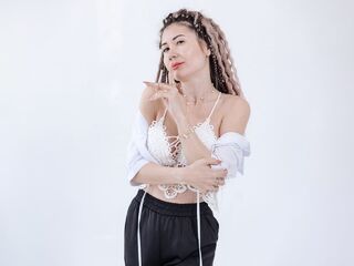 KarinaSweeety's Live sex cam shows Profile Image